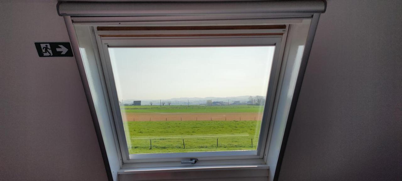 Gasthaus The Cosy Hill Poperinge Exterior foto